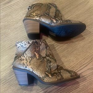 Blowfish Boots